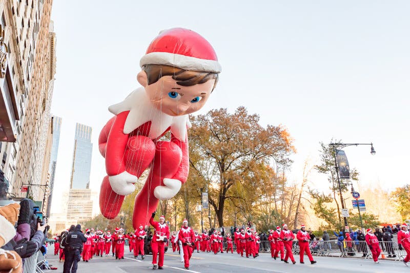 Nueva York, NY - 22 de noviembre de 2018: 92.o desfile anual del día de la acción de gracias de Macy en las calles de Manhattan e imagenes de archivo Nueva York, NY - 22 de noviembre de 2018: 92.o desfile anual del día de la acción de gracias de Macy en las calles de Manhattan e imagenes de archivo