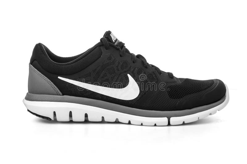 Nuevos Zapatos Nike Del Estilo Imagen de archivo editorial - Imagen de camino, sportswear: 73067469