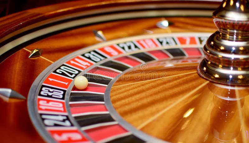 Numéro un à la roue de roulette image libre de droits Numéro un à la roue de roulette image libre de droits