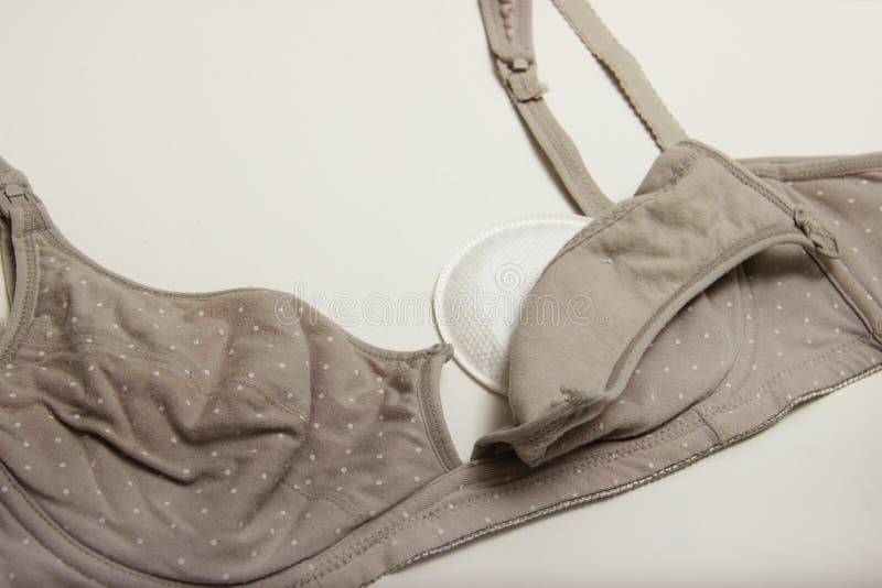 https://thumbs.dreamstime.com/b/nursing-bra-mothers-silicon-nipples-moms-bra-new-disposable-breast-pad-prevents-flow-milk-clothes-97956026.jpg