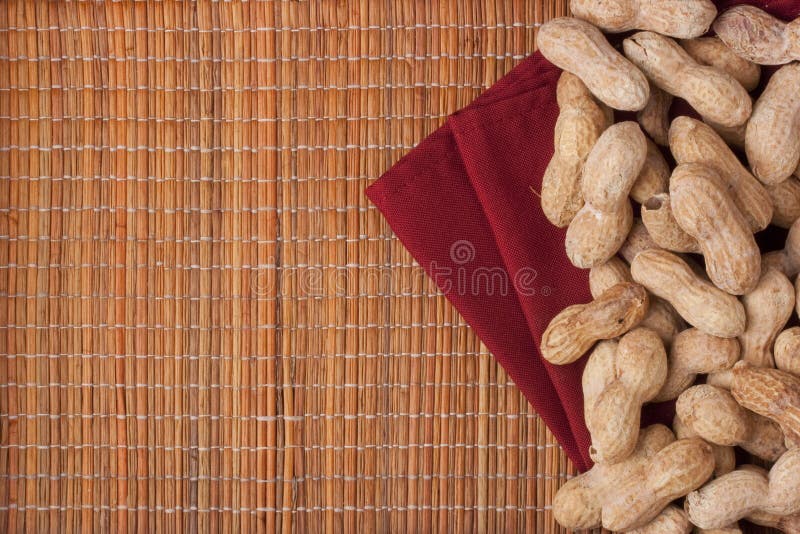 Nuts Peanuts