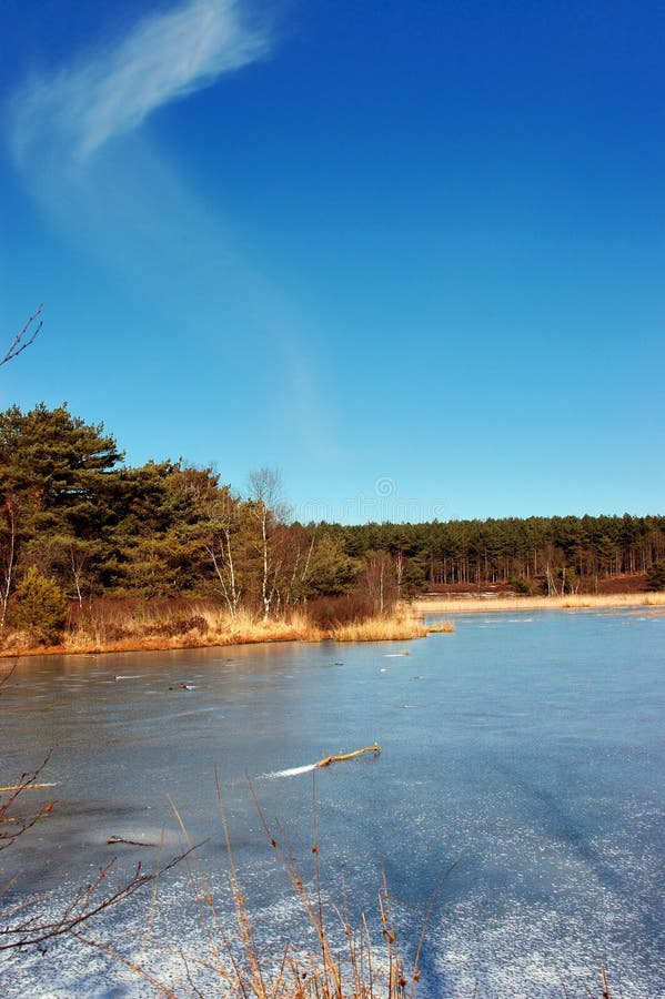Nuvens, céu e água imagens de stock royalty free