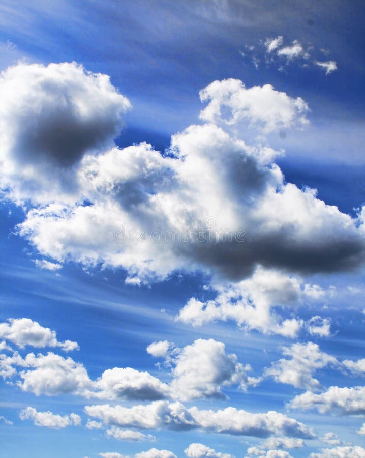 Nuvens dramáticas fotografia de stock