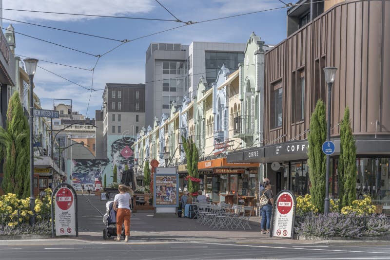Ny ny regnerad gata efter jordbävningen: Förnyelse av stadsplaneringskyrkan ny zealand arkivbilder