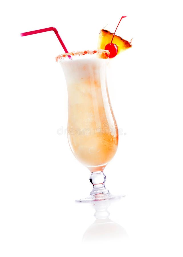 Fräsch sommarcocktail royaltyfri bild