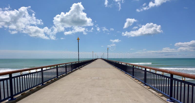 Nya Brighton Pier Christchurch - Nya Zeeland fotografering för bildbyråer