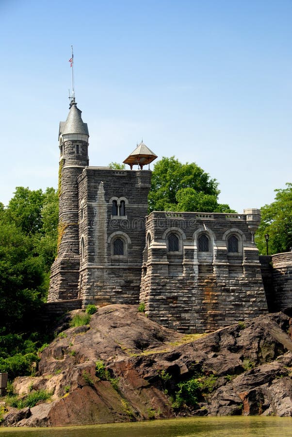 NYC: Belvedere Kasteel in Central Park Stock Afbeelding - Image of ...