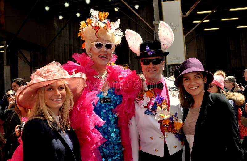NYC: Happy People at Easter Parade Editorial Photo - Image of city ...