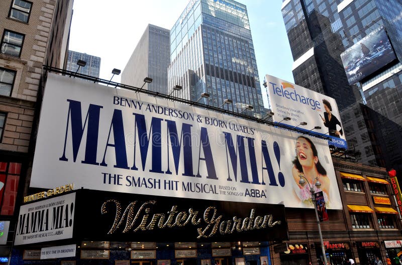 NYC: Musical di Mia del Mamma al teatro del wintergarden fotografie stock libere da diritti NYC: Musical di Mia del Mamma al teatro del wintergarden fotografie stock libere da diritti