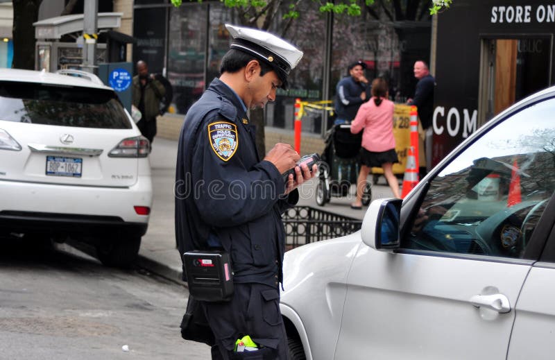 Nyc Traffic Ticket >> NYC: Policeman Giving Parking Ticket Editorial Stock Photo - Image: 30508333 Nyc Traffic Ticket >> NYC: Policeman Giving Parking Ticket Editorial Stock Photo - Image: 30508333