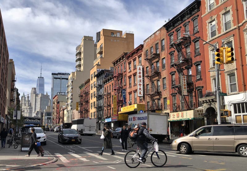 NYC senken Ostnebenstraße-Szenen-New- York Cityleute Chinatown Manhattan lizenzfreie stockfotos NYC senken Ostnebenstraße-Szenen-New- York Cityleute Chinatown Manhattan lizenzfreie stockfotos