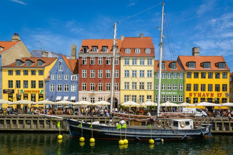 Nyhavn Canal, Copenhagen, Denmark Editorial Stock Photo - Image of ...