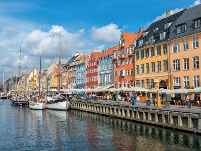 Nyhavn, Copenhagen editorial photography. Image of destination - 107121277