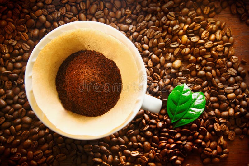 Nytt malde kaffebönor arkivfoto Nytt malde kaffebönor arkivfoto
