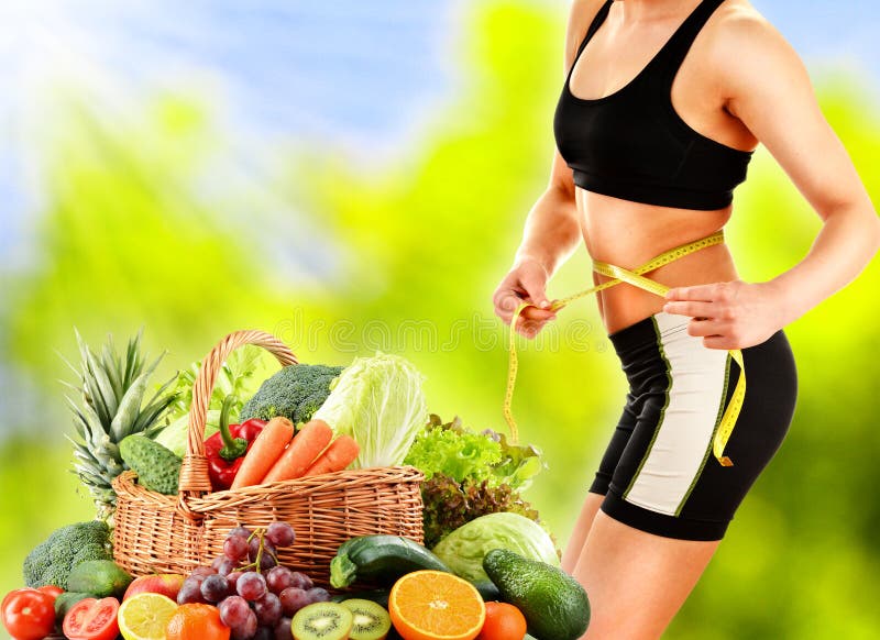 Dieting. Balanced diet based on raw organic vegetables. Dieting. Balanced diet based on raw organic vegetables.