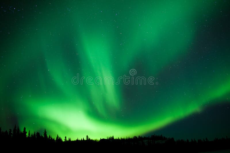Nördlicher Wald-taiga Nordlichter substorm Strudel stockfoto Nördlicher Wald-taiga Nordlichter substorm Strudel stockfoto