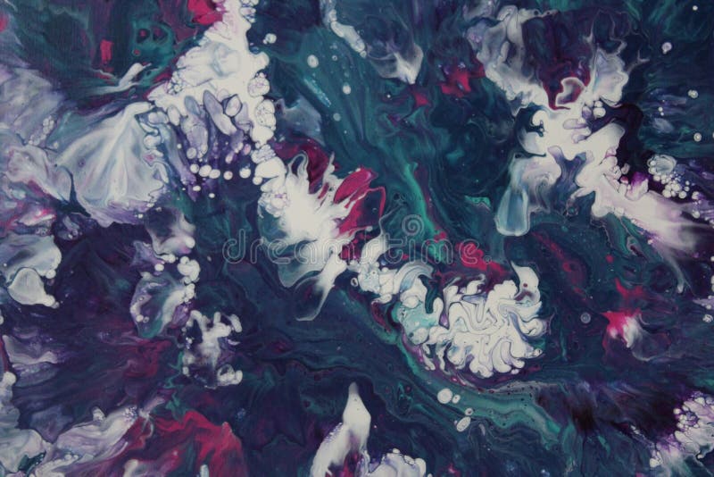 O acrílico abstrato derrama a pintura que se assemelha a uma tempestade deixando de funcionar no mar imagem de stock O acrílico abstrato derrama a pintura que se assemelha a uma tempestade deixando de funcionar no mar imagem de stock