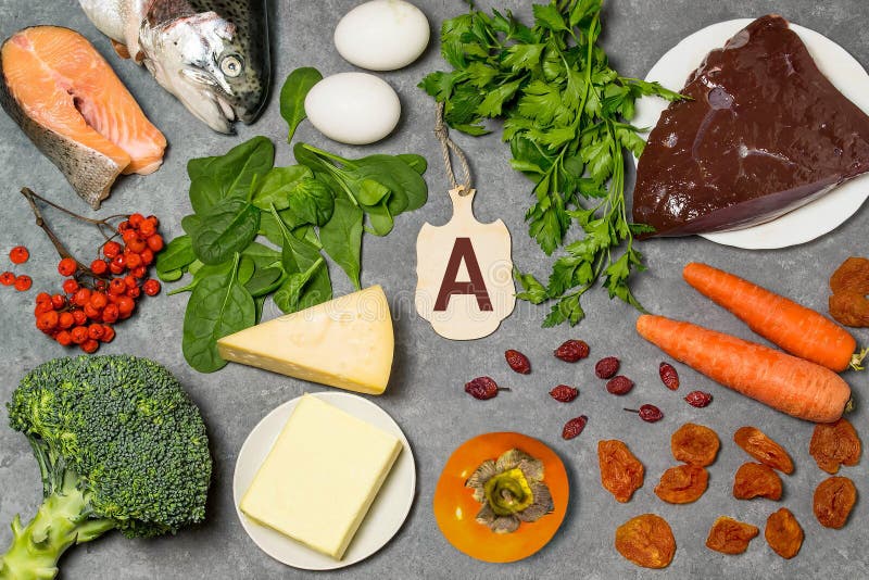 O alimento é fonte da vitamina A imagens de stock royalty free O alimento é fonte da vitamina A imagens de stock royalty free