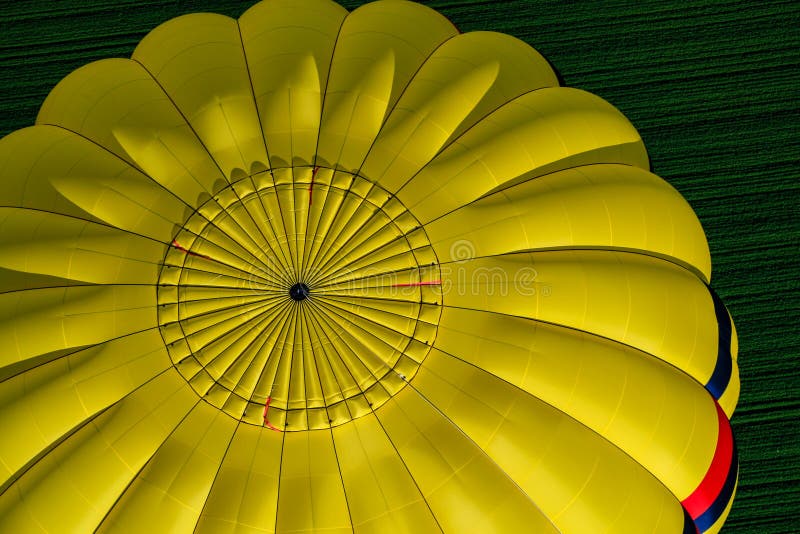 O balão de ar quente photgrphed no Bealton, mostra de ar do circo do vôo do VA fotografia de stock royalty free O balão de ar quente photgrphed no Bealton, mostra de ar do circo do vôo do VA fotografia de stock royalty free