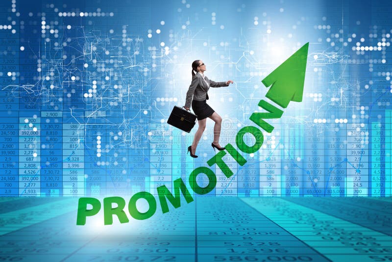 O empregado no conceito da promo??o da carreira fotos de stock royalty free O empregado no conceito da promo??o da carreira fotos de stock royalty free