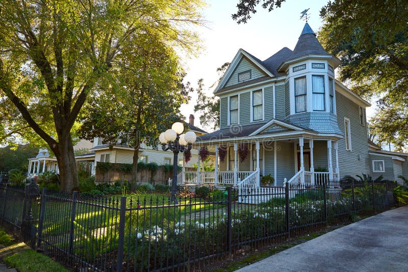 Houston heights victorian style houses in Texas. Houston heights victorian style houses in Texas