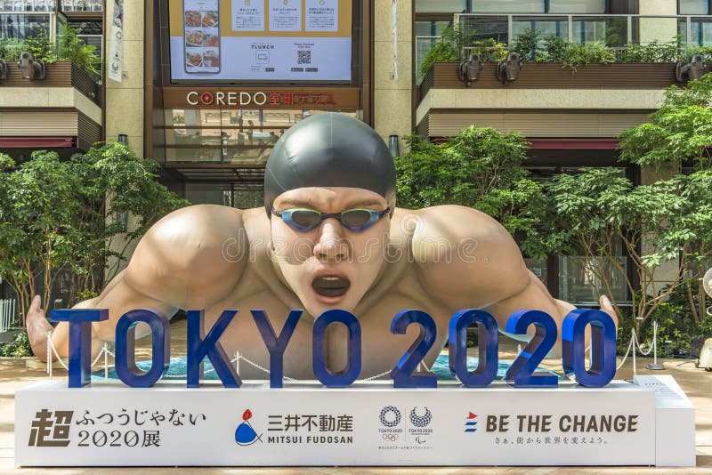 O evento ‘seja o Tóquio 2020 da mudança ‘organizado no tema dos Jogos Olímpicos futuros no Tóquio em 2020 fotografia de stock royalty free O evento ‘seja o Tóquio 2020 da mudança ‘organizado no tema dos Jogos Olímpicos futuros no Tóquio em 2020 fotografia de stock royalty free