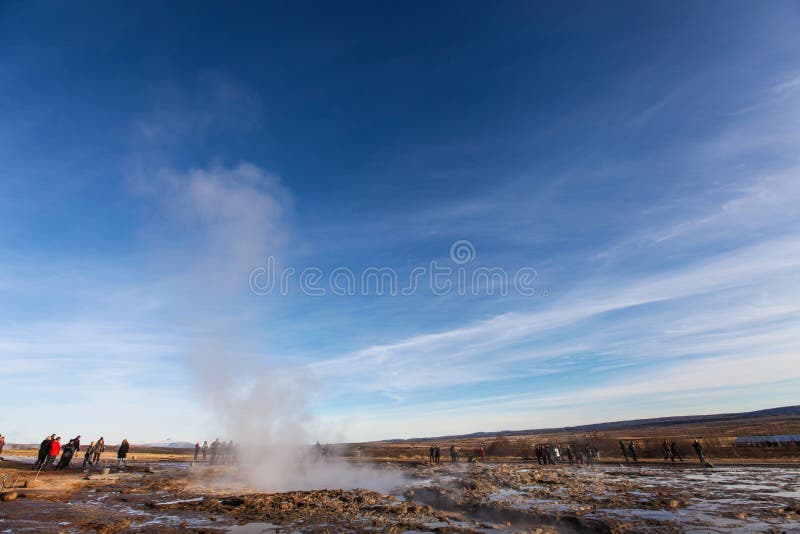O grande Geysir, geyser em Islândia fotos de stock O grande Geysir, geyser em Islândia fotos de stock