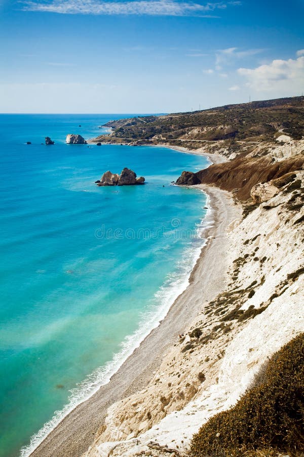 Rocha do Afrodite em Pafos, Chipre imagem de stock Rocha do Afrodite em Pafos, Chipre imagem de stock