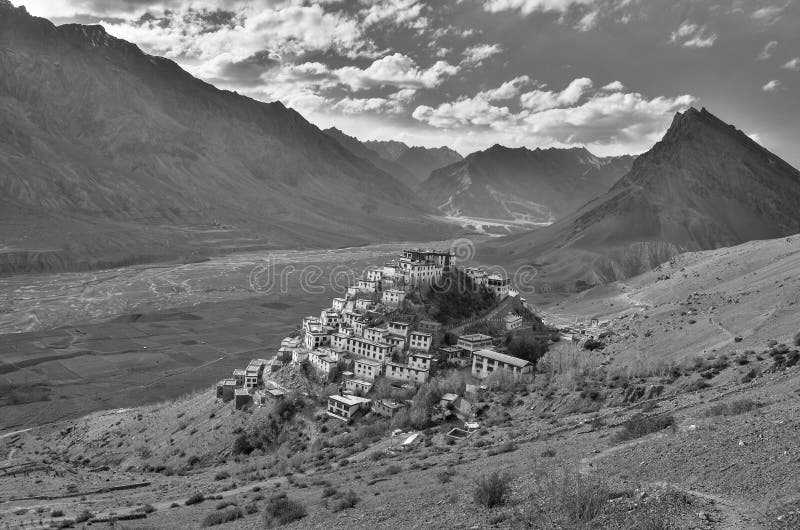 O monastério chave, um monastério budista tibetano situado na Índia fotos de stock O monastério chave, um monastério budista tibetano situado na Índia fotos de stock