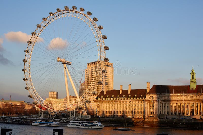 O Olho De Londres Durante O Por Do Sol Imagem de Stock Editorial