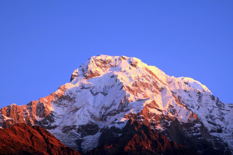 O pico de montanha de Himalaya
