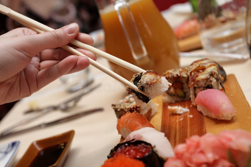 O sushi imagem de stock royalty free O sushi imagem de stock royalty free