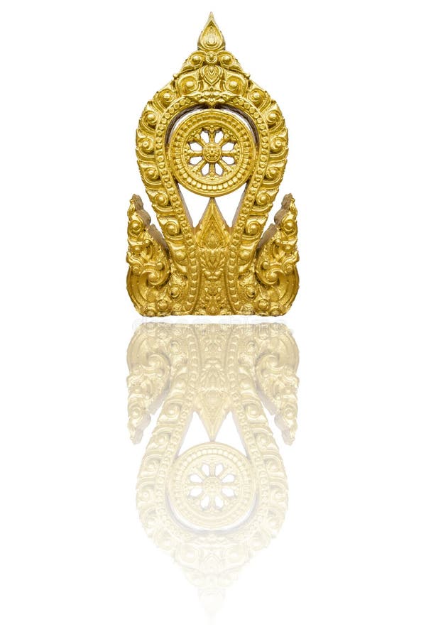 O símbolo de Thammachak do ouro do budismo