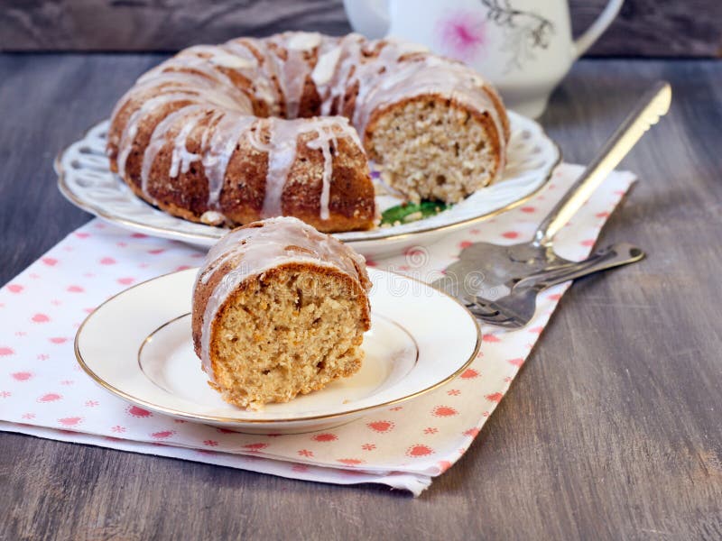 Oat and coconut bundt cake stock photo. Image of baked 31891504