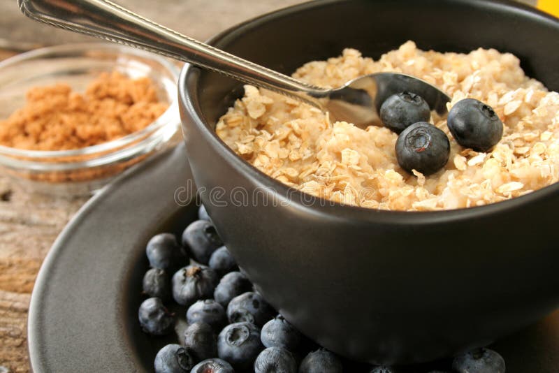 Oatmeal imagem de stock royalty free Oatmeal imagem de stock royalty free