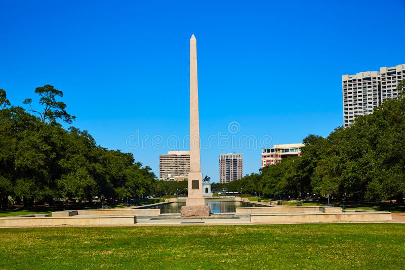 Obelisco do memorial do pioneiro do parque de Houston Hermann