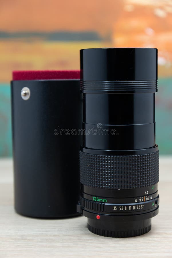 Objectif de caméra de cru pour le dslr de slr ou la photographie mirrorless photographie stock Objectif de caméra de cru pour le dslr de slr ou la photographie mirrorless photographie stock