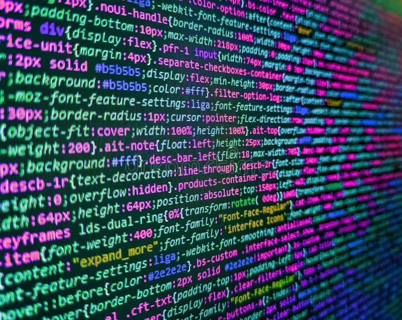 Objekte für JavaScript-Funktionen. Schreiben von Programmiercode auf Laptop. moderne Technik. viele Ziffern auf dem Bildschirm. lizenzfreie stockbilder