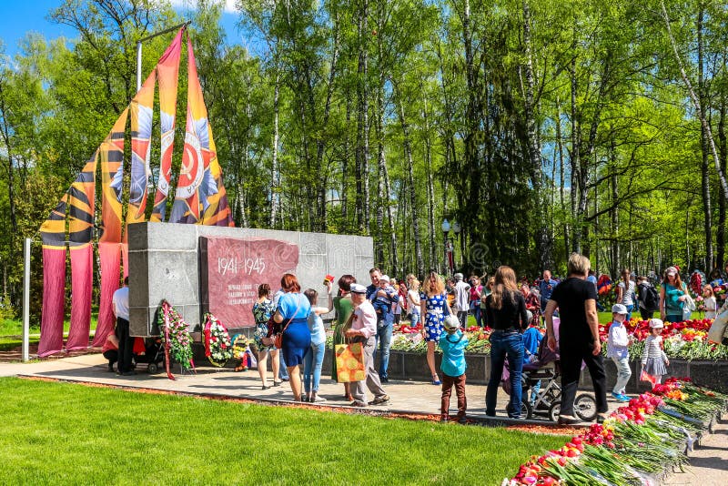 Obninsk, Russia - May 9, 2016: Celebration of the Victory Day, Great Patriotic War 1941-1945 royalty free stock photo Obninsk, Russia - May 9, 2016: Celebration of the Victory Day, Great Patriotic War 1941-1945 royalty free stock photo