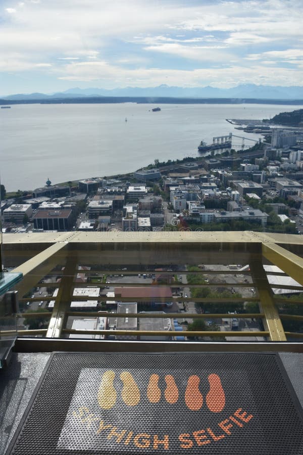 Observation Deck at the Space Needle in Seattle Editorial Stock Photo ...