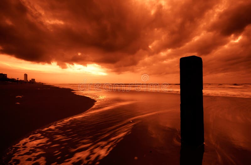 Ocean at night royalty free stock photos