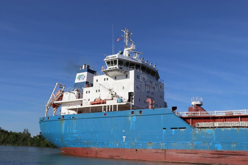Ocean Tanker Sailing Up the Welland Canal Editorial Photography - Image of ocean, sailing: 119177317