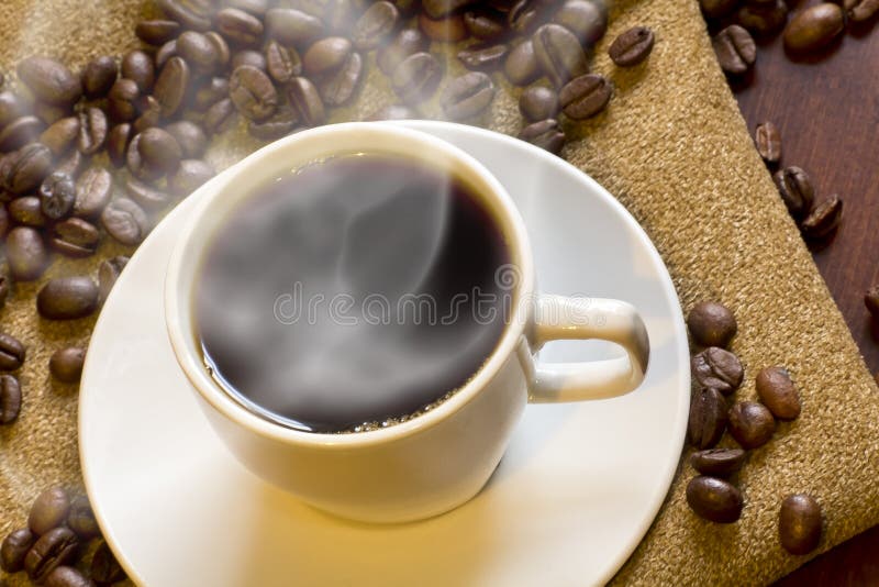 Ochtend hete koffie stock afbeeldingen