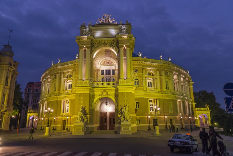 Odessa opera w wieczór zdjęcie royalty free Odessa opera w wieczór zdjęcie royalty free