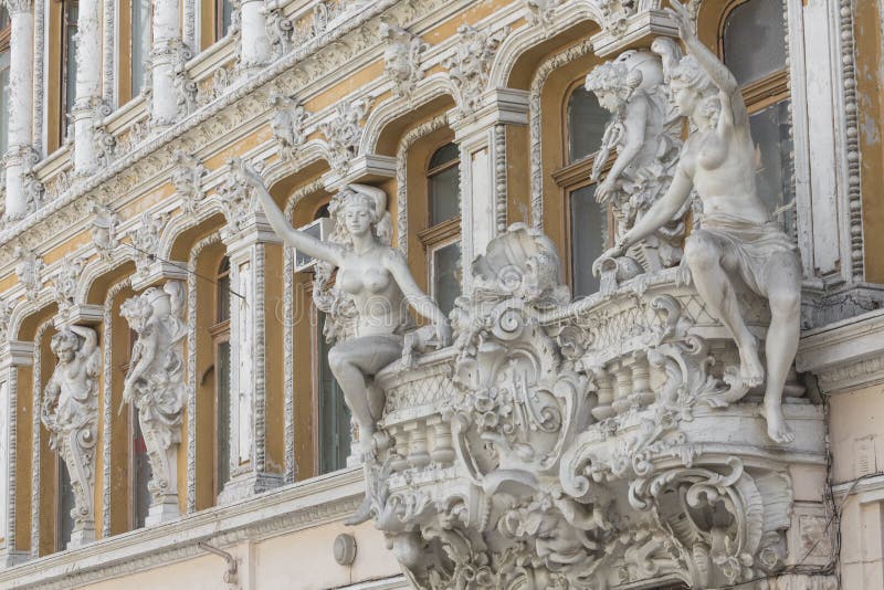 Download ODESSA, UKRAINE - 2 AOÛT 2016 : Le Passage Est Le Bui Historique Image éditorial - Image du manoir, toit: 76085380
