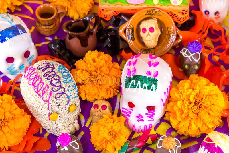 Offering for the dead. Ofrenda del dia de muertos royalty free stock photos