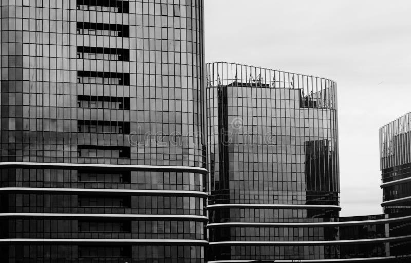 Facade Glass Office Building Stock Photo - Image of skyscraper, estate ...