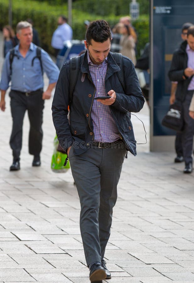 Office Workers Going To Work. London, Canary Wharf Editorial Image ...