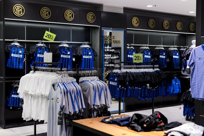 Official Store FC Inter Milan and Milan , Clothing and Footwear Team of  Souvenirs and Paraphernalia for Fans of the Team and Visit Editorial Stock  Photo - Image of football, city: 119074718