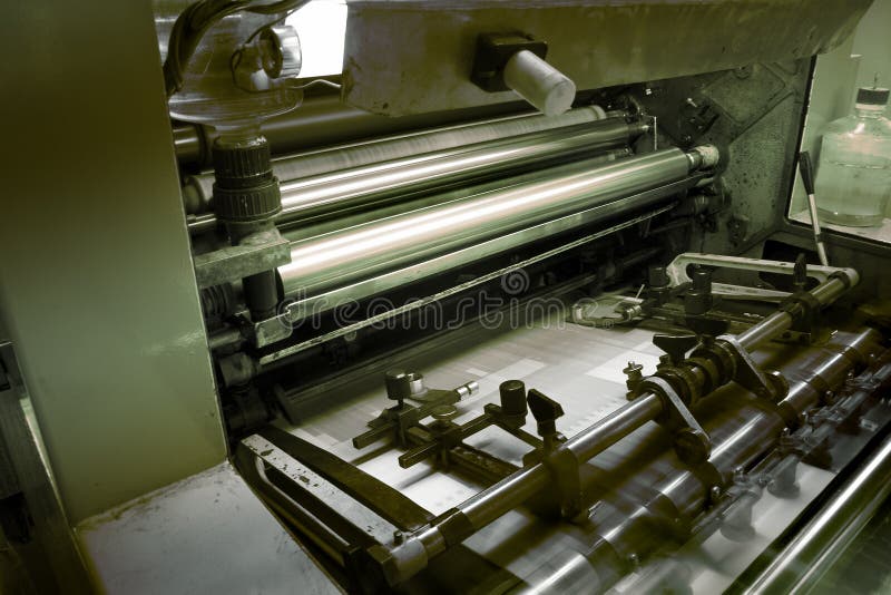 Offsetdruckenmaschine lizenzfreies stockfoto Offsetdruckenmaschine lizenzfreies stockfoto